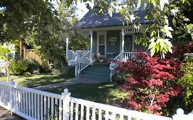 2nd Street Cottages Ashland Oregon
